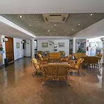 Do Golfe Βιλαμούρα
