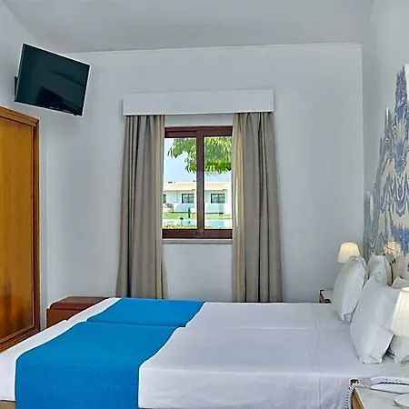 Do Golfe Θέρετρο 3*