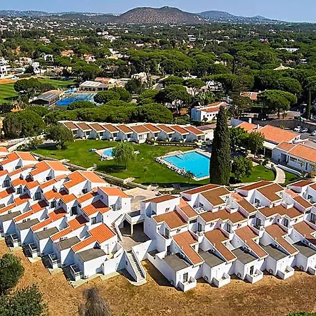 Do Golfe Βιλαμούρα