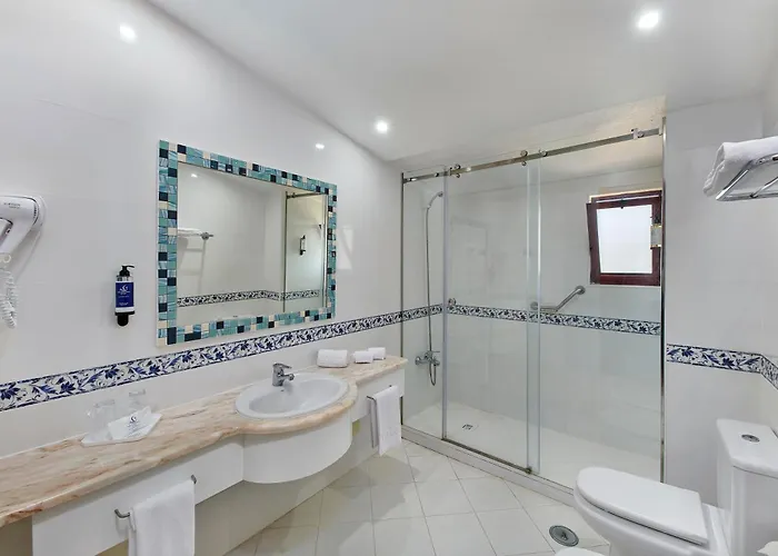 Do Golfe 3* Βιλαμούρα