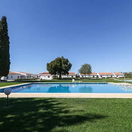 Do Golfe Θέρετρο Βιλαμούρα